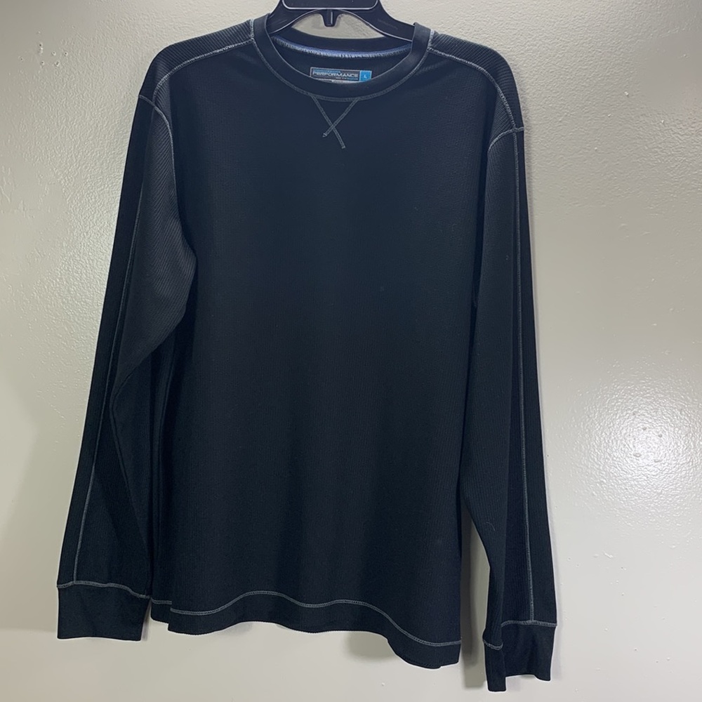 Roundtree & Yorke Performance black long sleeve sweatshirt men’s size L